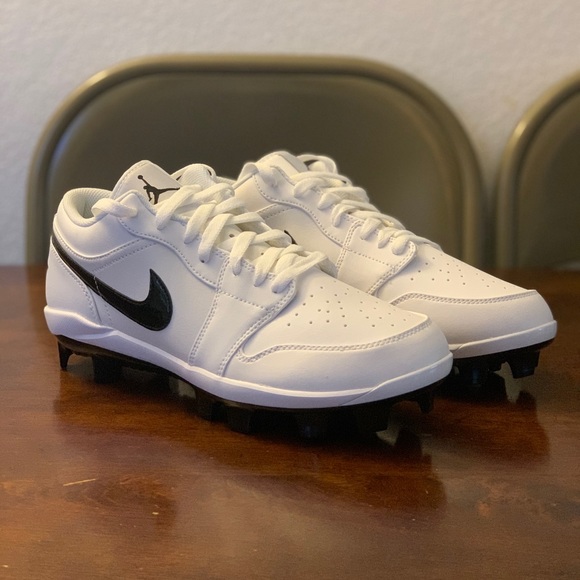 Jordan Retro Mcs Low Baseball Cleats 